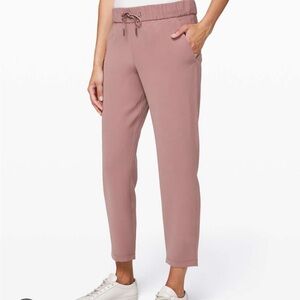 Lululemon On the Fly pant